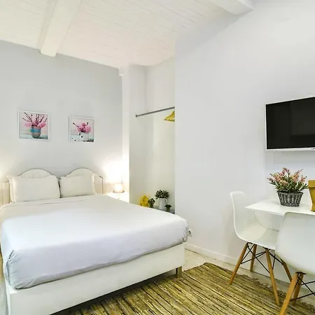 Cosy 2 Bedroom Near Castelo Sao Jorge Lägenhet *